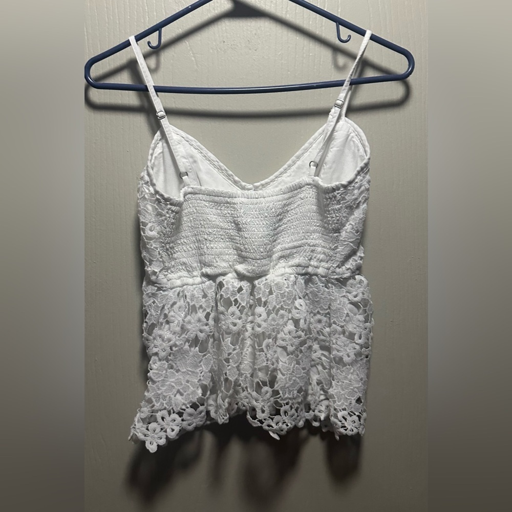✨🤍Abercrombie & Fitch White Lace Peplum Cami Top XS - Picture 12 of 16